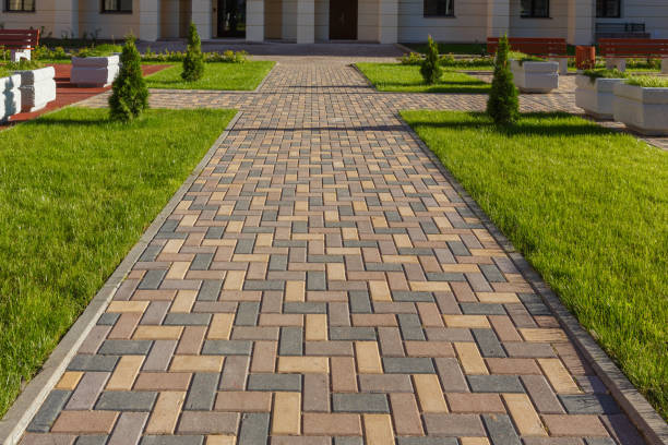  East Chicago, IN Driveway Pavers Pros